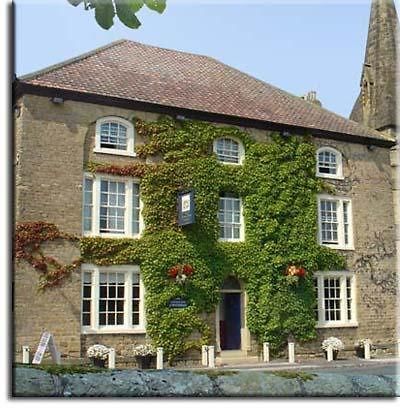 Downe Arms Country Inn Wykeham  ภายนอก รูปภาพ