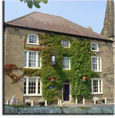 Downe Arms Country Inn Wykeham  ภายนอก รูปภาพ